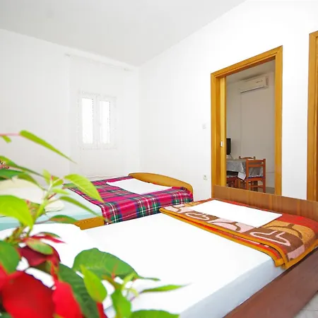 Daire White Hill Studio-apartments Makarska