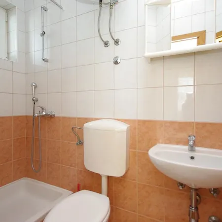 公寓 White Hill Studio-apartments *